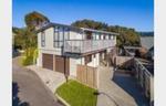 Renovated Family Home- Silverstream