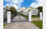 EXCEPTIONAL FAMILY LIVING IN PETONE