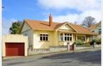 Five Bedroom Bungalow Close to the Shops