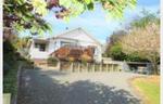 Charming 4 bedroom home with stunning views!!!